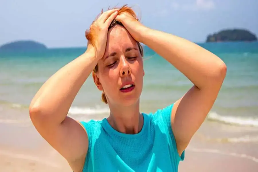 Hình minh họa những triệu chứng của hiện tượng sốc nhiệt máy lạnh (Hình ảnh: Ebaptisthealthcare)
