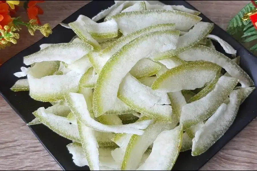 Món mứt vỏ bưởi