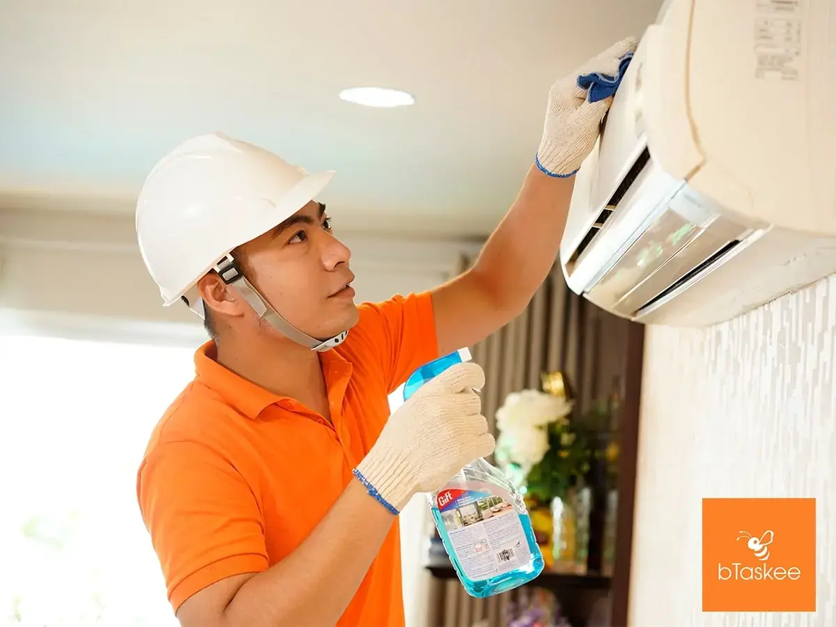 Làm sạch bộ lọc không khí bên trong dàn lạnh