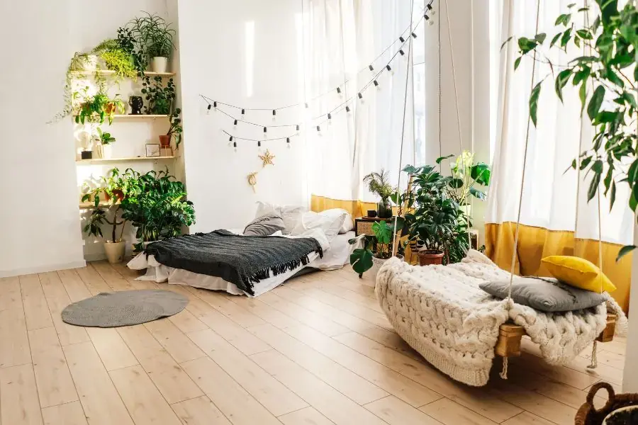 Cây xanh giúp nhà bạn thoáng mát, rộng rãi hơn