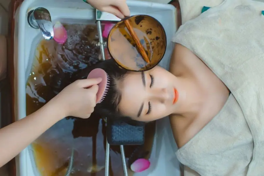 Gội đầu dưỡng sinh đem đến nhiều lợi ích sức khỏe.