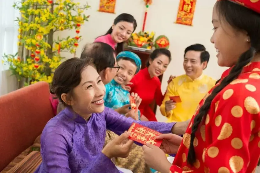 Bao lì xì mừng tuổi.