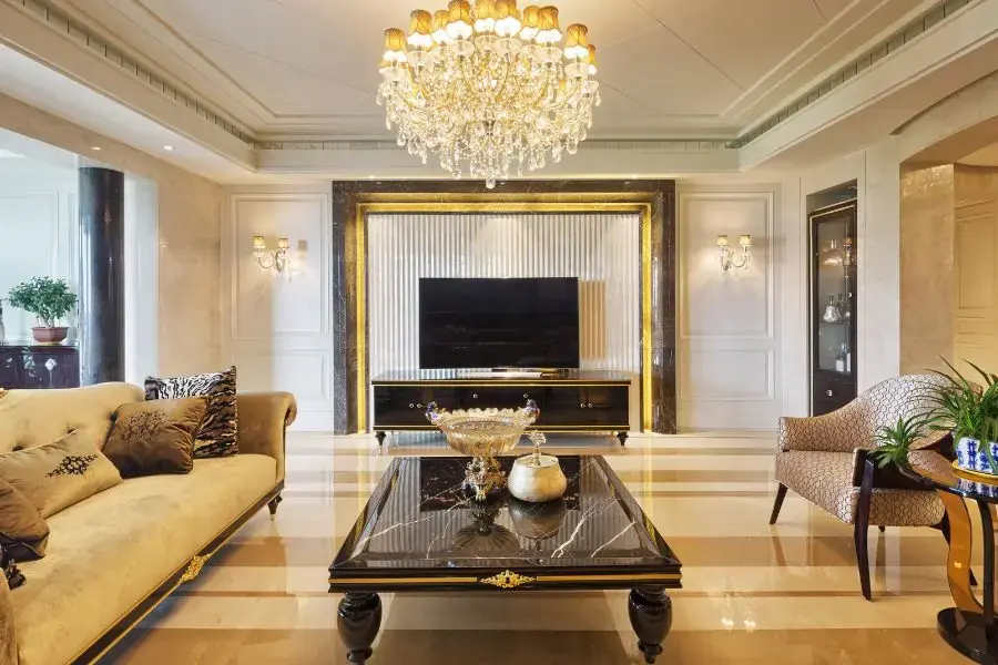 Sử dụng bàn có bề mặt đá làm điểm nhấn cho phong cách luxury