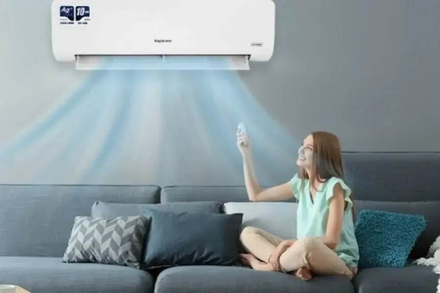 Tốc độ cao sẽ giúp máy thổi khí lạnh ra nhanh hơn nhưng độ ồn sẽ cao. Do đó bạn nên linh hoạt để lựa chọn tốc độ quạt sao cho phù hợp.