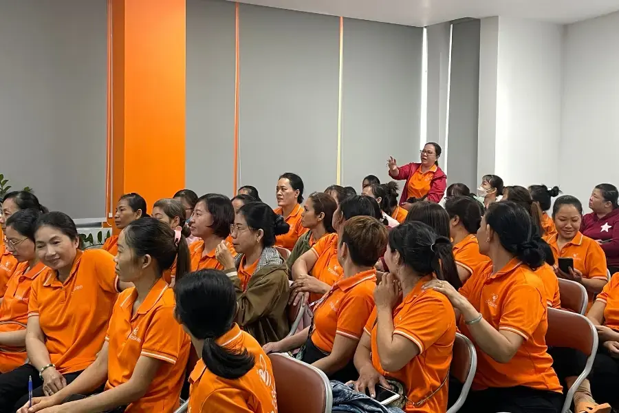 Các chị Tasker sẽ tham gia đào tạo và chia sẻ kinh nghiệm cùng nhau.