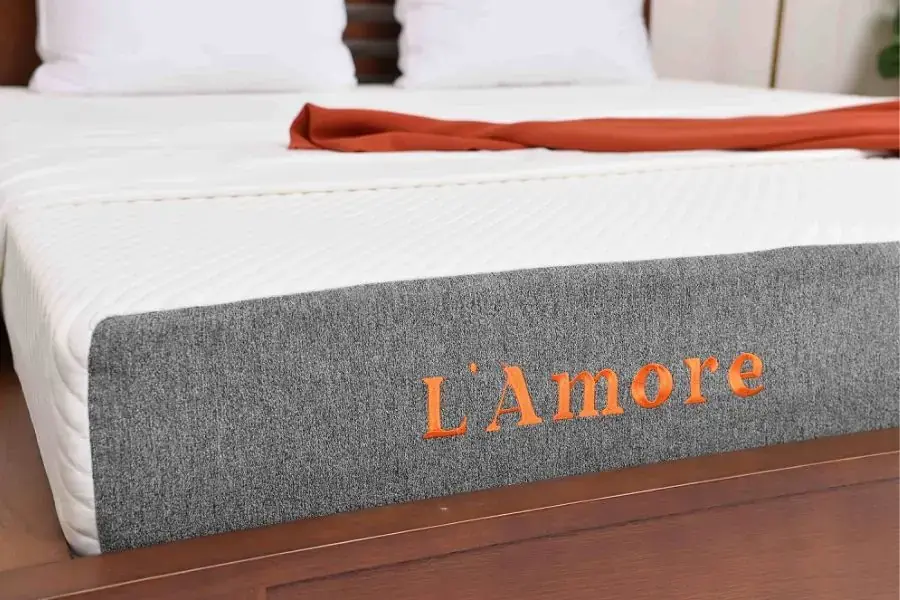 Nệm foam Amando L’Amore giúp hạn chế tổn thương cột sống