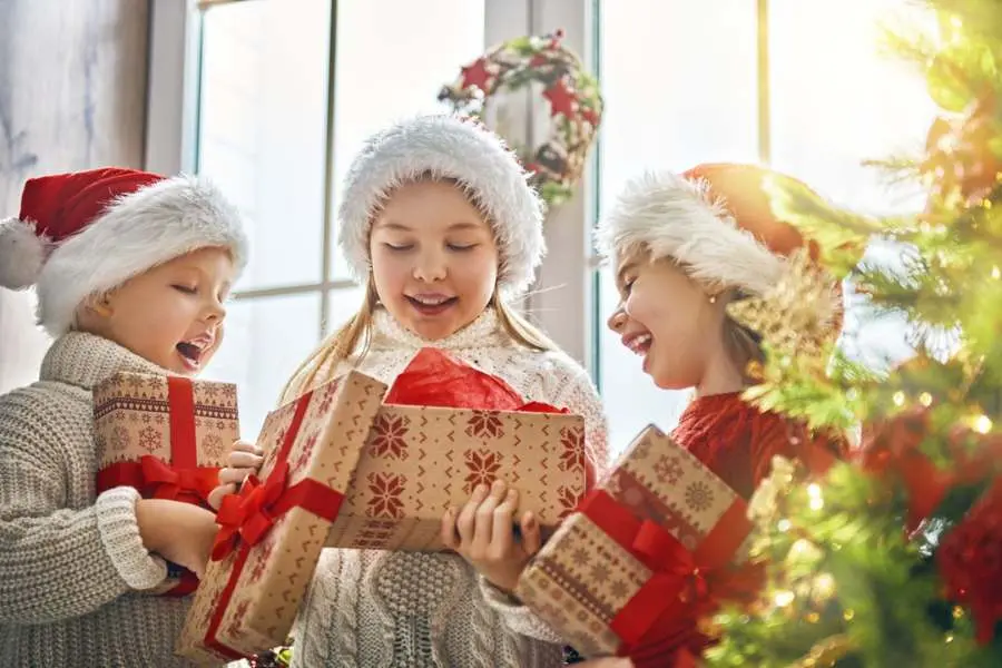 Concept ông già Noel cho mọi thành viên tham gia, tạo nên khoảnh khắc đáng yêu.