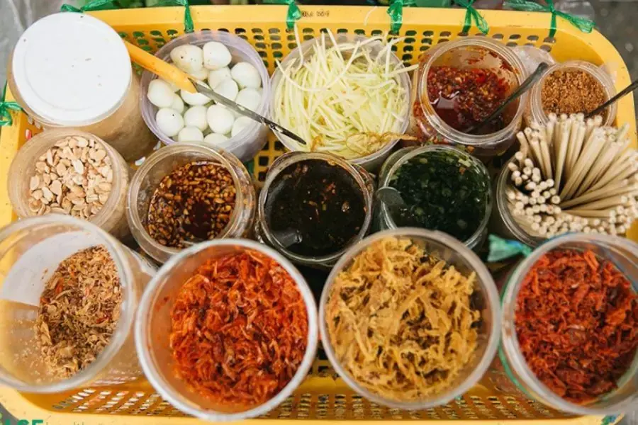 Nguyên liệu làm bánh tráng trộn