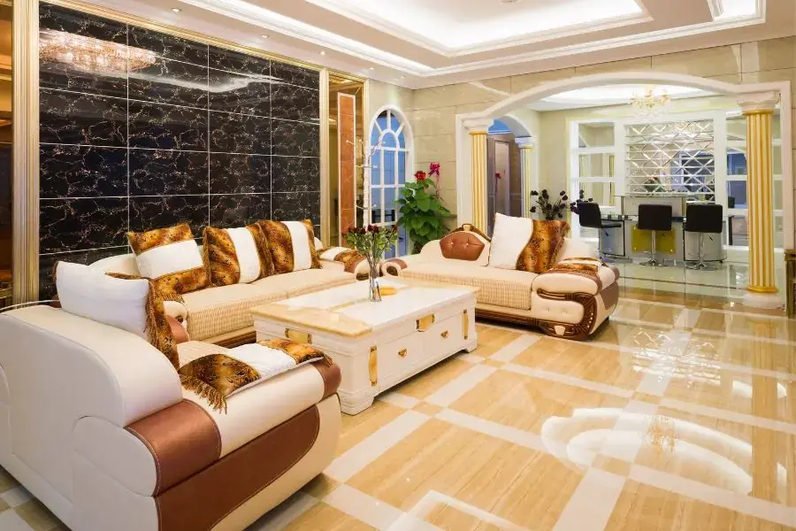 Phong cách thiết kế nội thất luxury nổi bật với bộ bàn ghế 