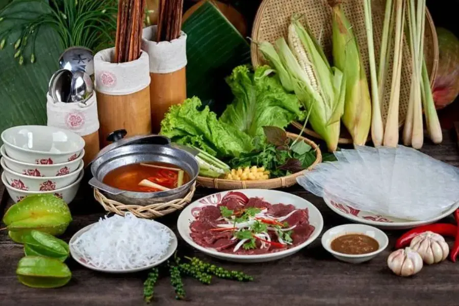 Thay đổi thực đơn với món cá nhám nhúng giấm