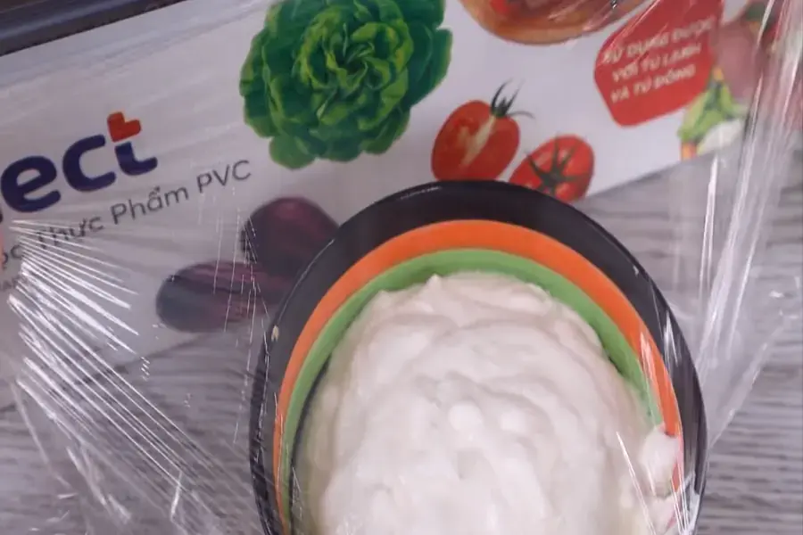 Bọc hỗn hợp và cho vào ngăn đông