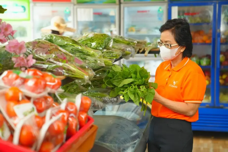 Tặng dịch vụ tiện ích gia đình bTaskee cho bạn trai.
