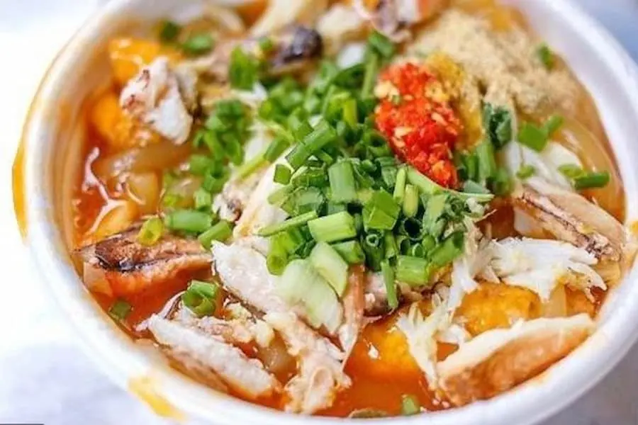 Hạn chế ăn quá nhiều súp cua để đảm bảo an toàn sức khỏe.