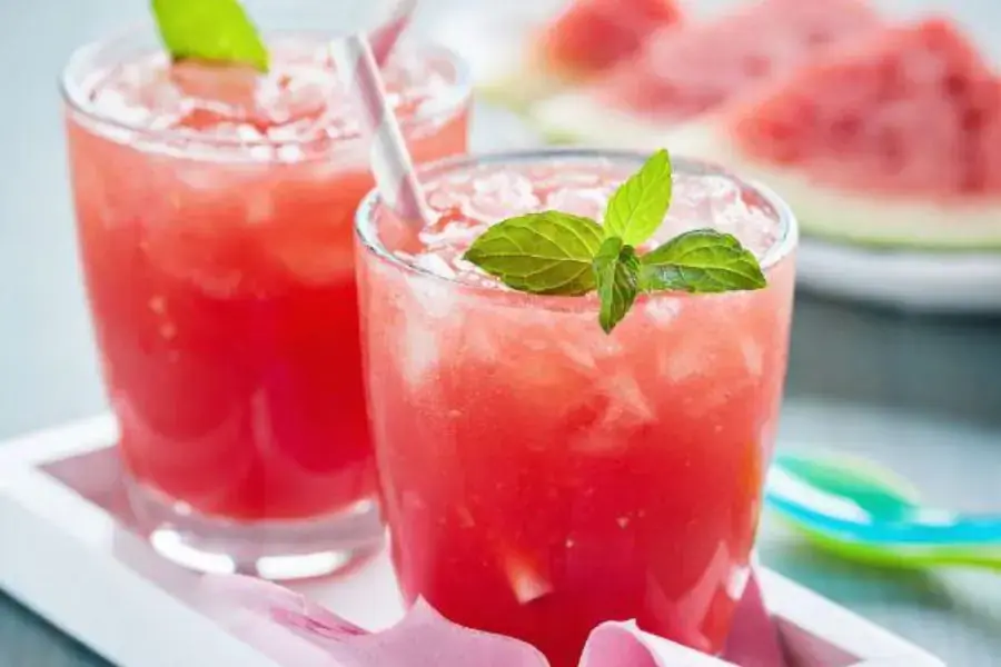 Cho thêm đá để thưởng thức được trọn vị nhé