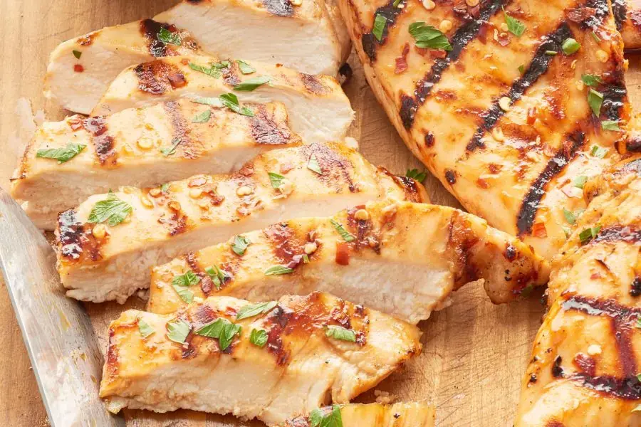 Món ức gà nướng mật ong thơm, ngon