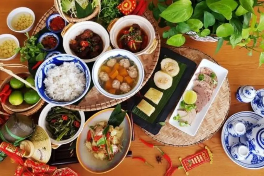 Mâm cỗ ngày Tết miền Trung