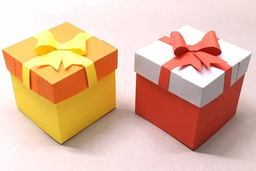 Có thể làm hộp quà bằng giấy để tặng người thân, bạn bè