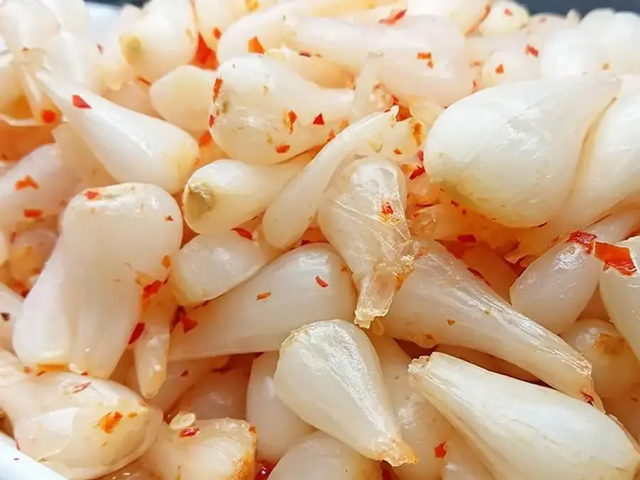 Cách làm củ kiệu mặn chỉ với một vài nguyên liệu đơn giản