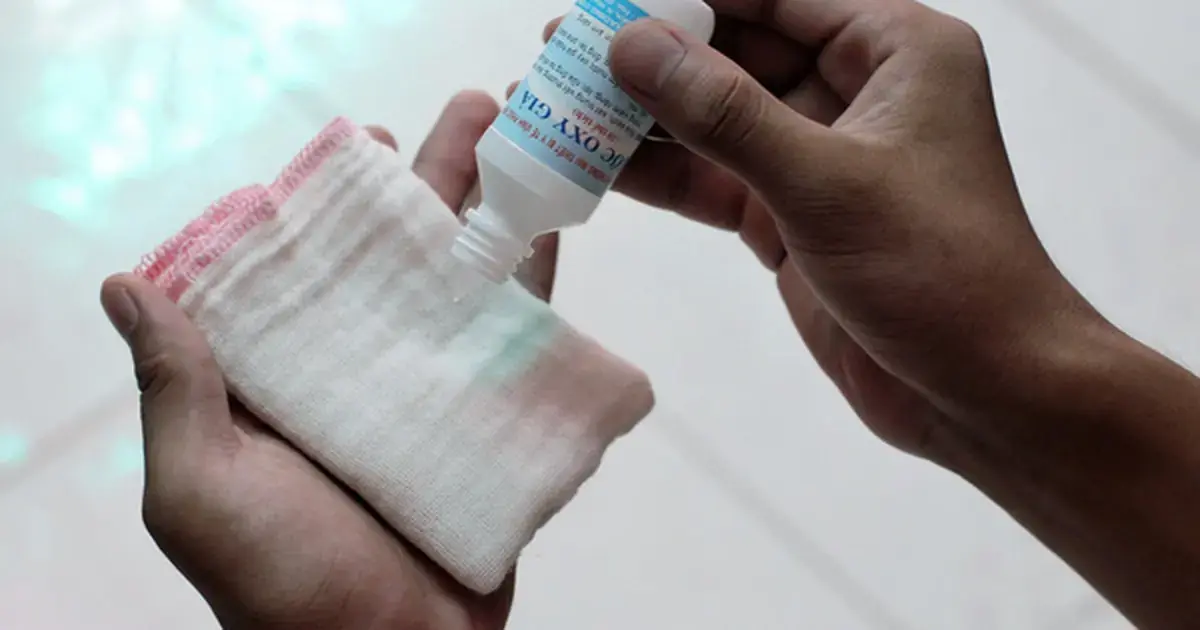 Oxy già-chất tẩy rửa vết bẩn mới