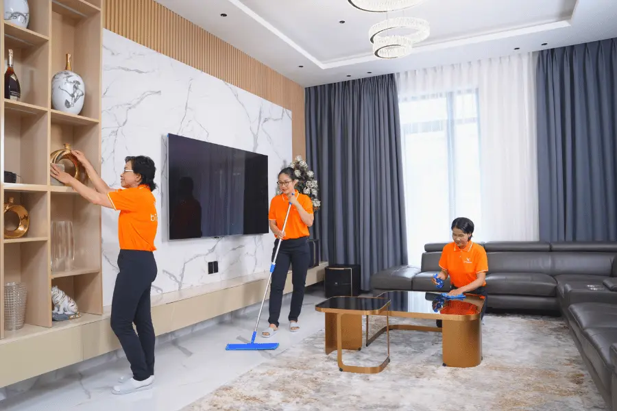 bTaskee hourly home cleaning helps keep your home clean, fast