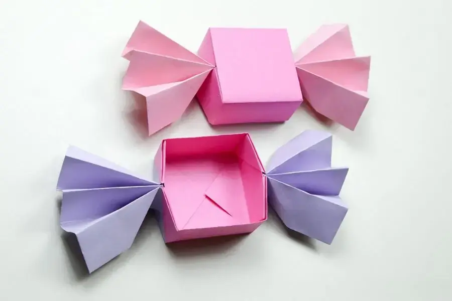 Mẫu hộp giấy hình kẹo.