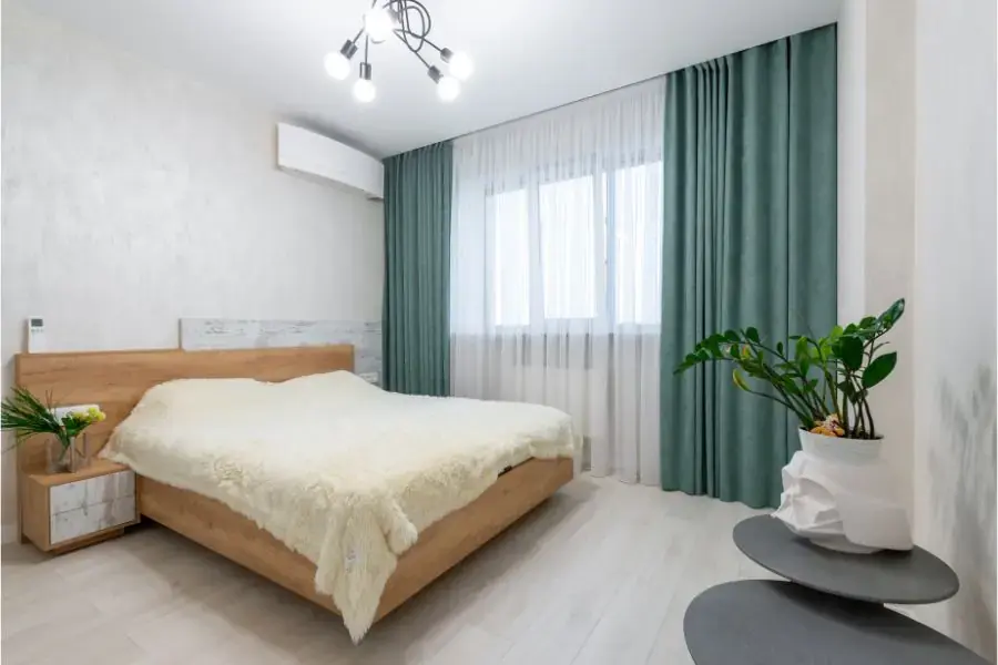 Vệ sinh rèm cửa thường xuyên để đảm bảo sức khỏe cho gia đình bạn