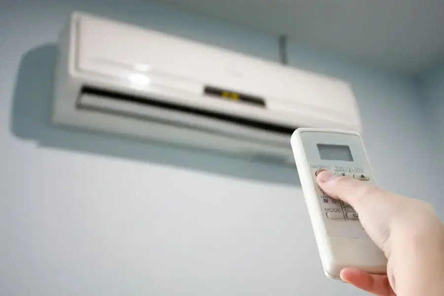 Không nên bật máy lạnh liên tục 24/24