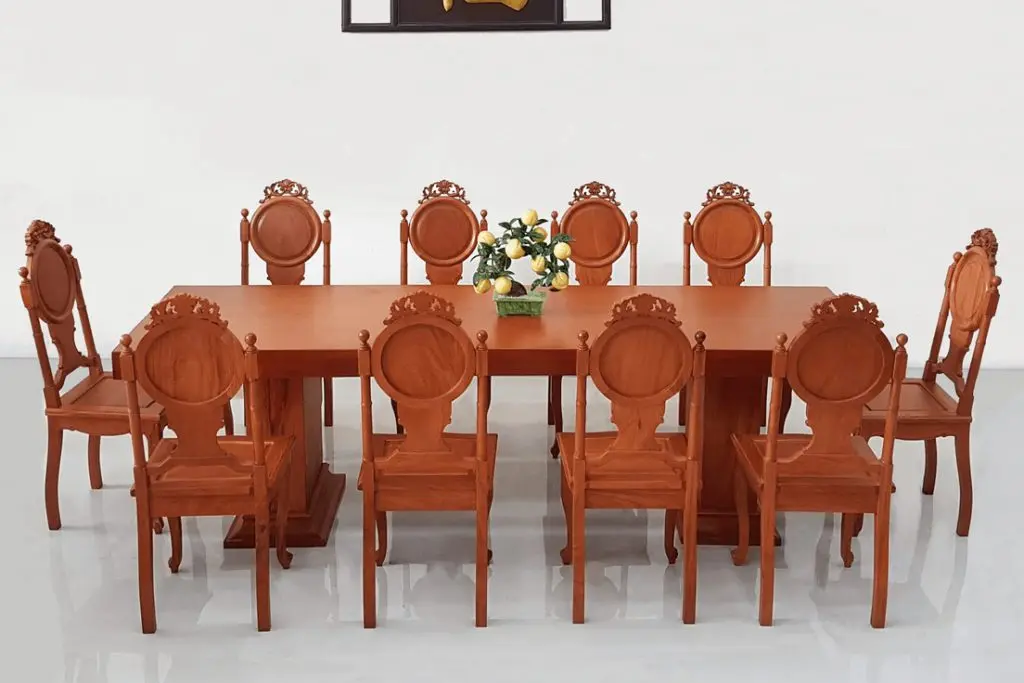 Mẫu bàn ăn 10 người phong cách cổ điển, đẳng cấp
