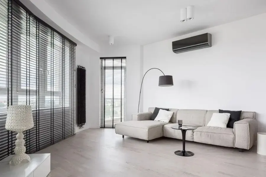 Thường xuyên vệ sinh máy lạnh giúp tiết kiệm điện
