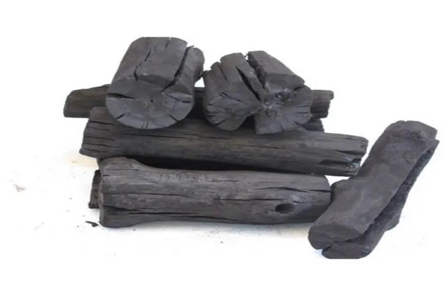 Than củi khử mùi tủ bếp