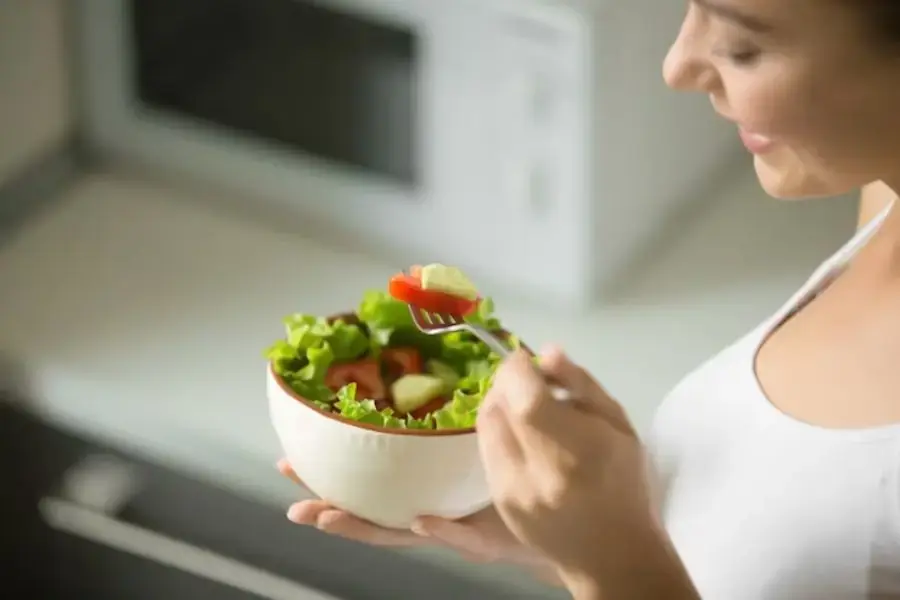 Người mắc bệnh tim mạch có thể áp dụng chế độ ăn Eat Clean để cải thiện sức khỏe