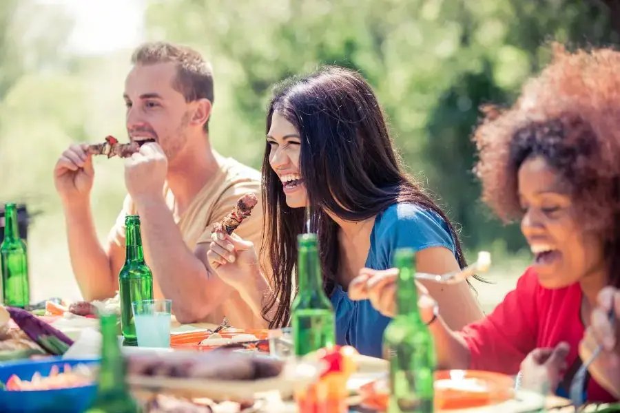 Cheat day vào ngày cuối tuần: ăn những thực phẩm bạn yêu thích