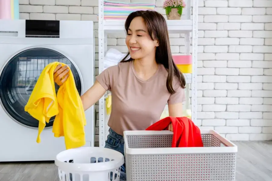 Vết bẩn sẽ được đánh bay dễ dàng khi giặt bằng nước nóng