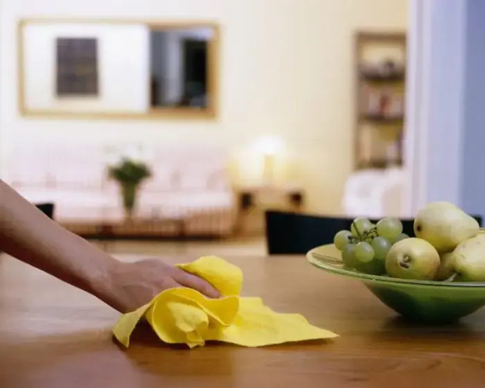 Dọn dẹp ngay sau khi nấu nướng cũng là cách khử mùi hiệu quả (ảnh: dienmayxanh)
