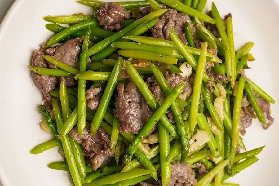 Măng tây xào thịt bò là món ăn thơm ngon và bổ dưỡng
