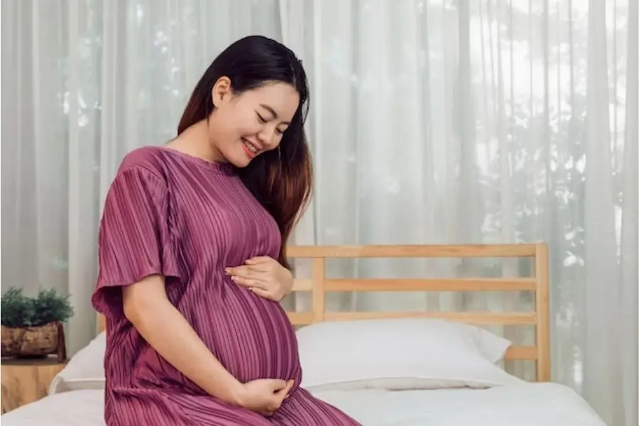 Chọn đầm bầu cho vợ sẽ giúp người phụ nữ của bạn vui vẻ hơn.