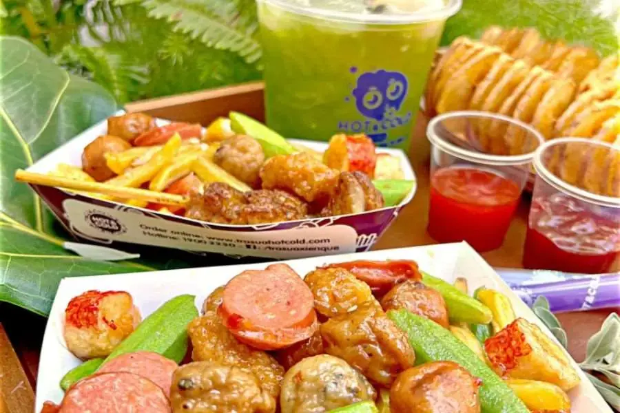Món ăn tại làng ăn vặt đại học Ngân hàng Thủ Đức đa dạng, phong phú