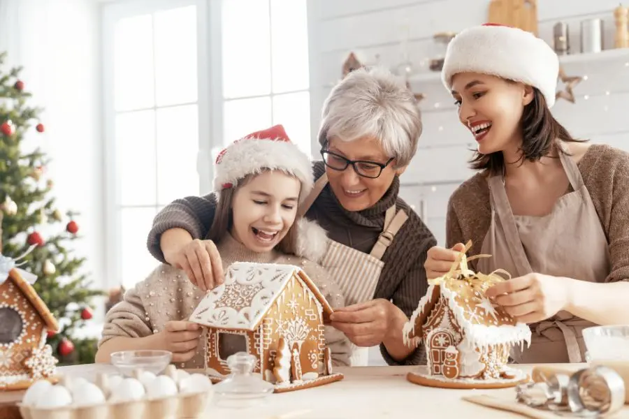 Sốt nam việt quất là một loại sốt truyền thống trong Giáng Sinh ở Anh.