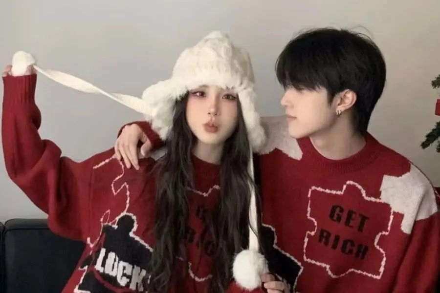 Ý tưởng chụp ảnh Noel cặp đôi giúp bạn lưu giữ kỷ niệm.