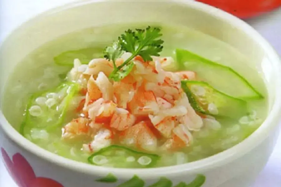 Cháo tôm có vị thanh mát, ngon giòn sần sật