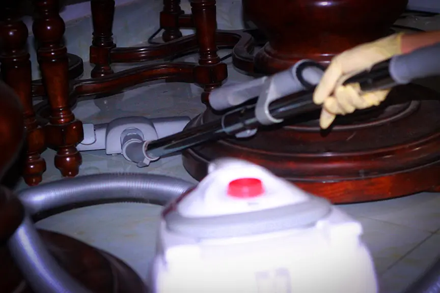 Khi dọn nhà đón Tết bạn không nên quên vệ sinh các góc khuất
