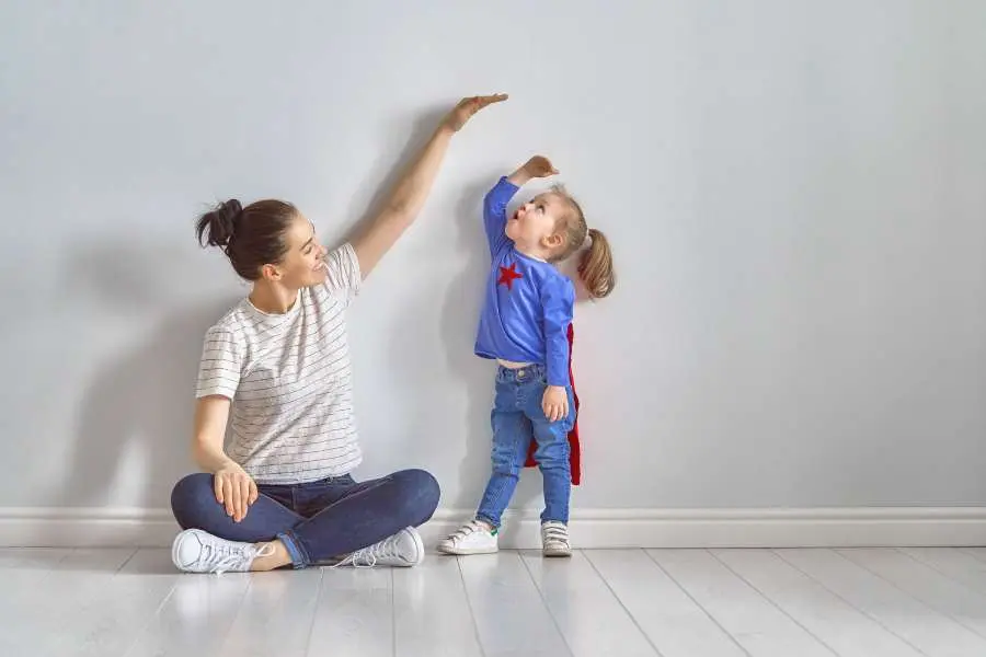 Thực đơn tăng chiều cao hiệu quả phải có đầy đủ 4 nhóm dưỡng chất.