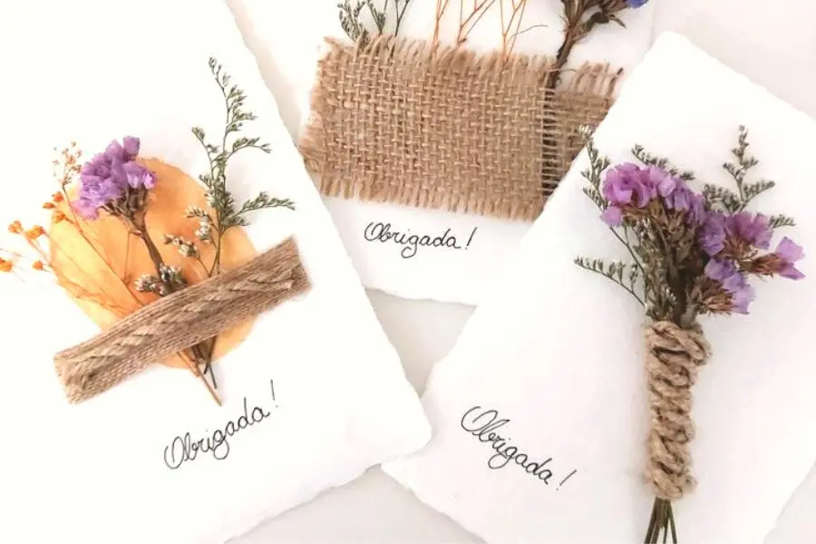 Mẫu trang trí thiệp sinh nhật phong cách Vintage