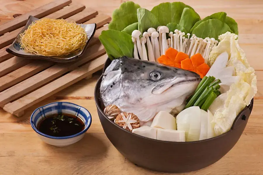 Lẩu cá hồi tươi mát