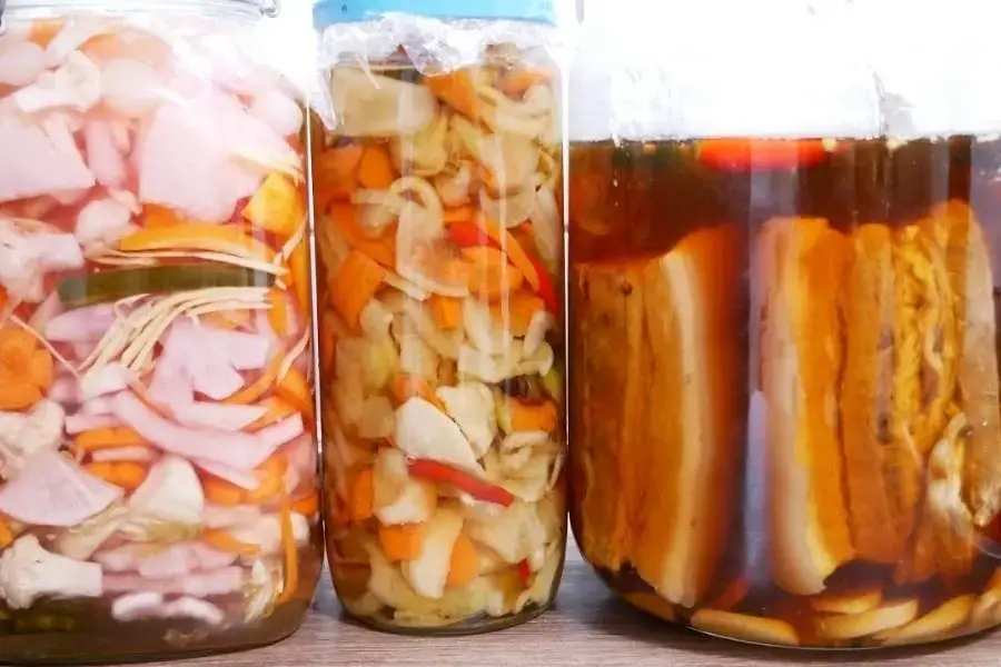 Phương pháp muối chua có thể áp dụng cho nhiều loại thịt và rau củ