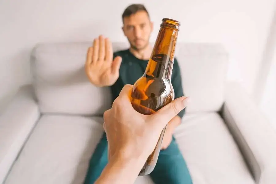 Nói không với bia rượu, thuốc lá, tạo lối sống lành mạnh
