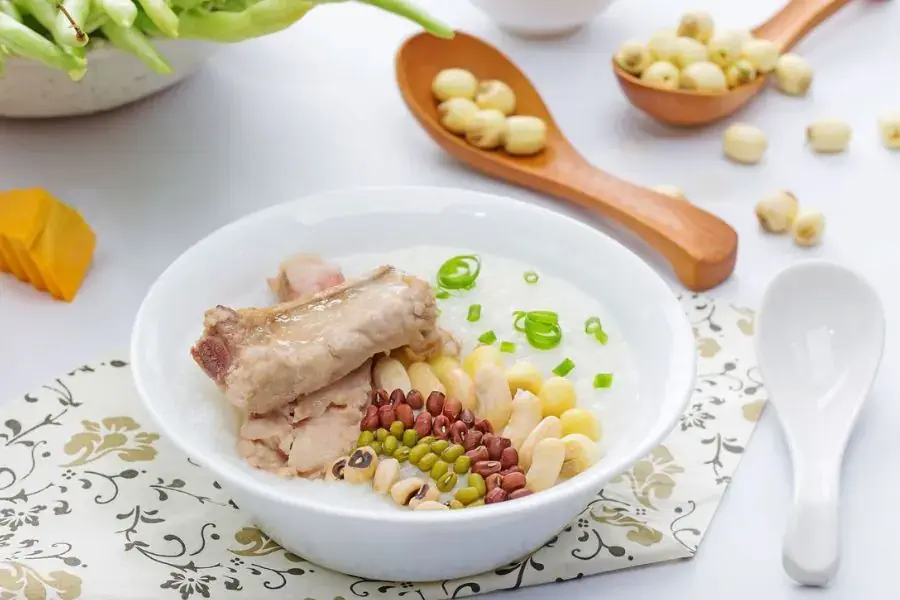 Cháo sườn dinh dưỡng cho bé