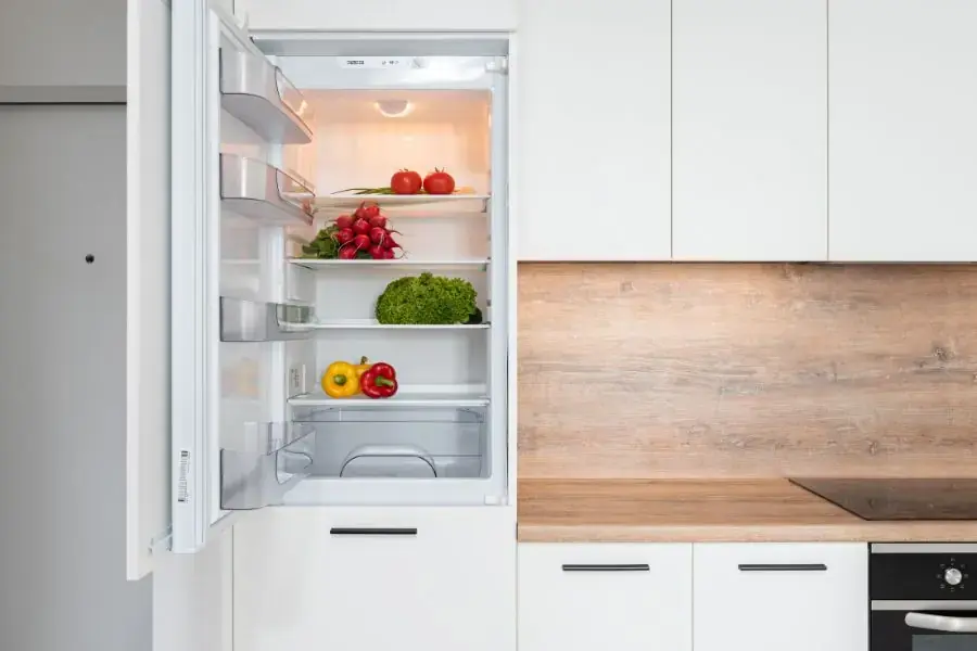 Đặt mứt cà rốt trong tủ lạnh để bảo quản.