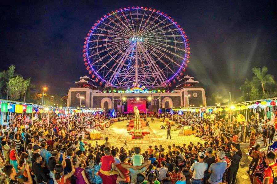 Công viên Asia Park Đà Nẵng được xem là “Châu Á thu nhỏ” với nhiều trò chơi độc đáo.