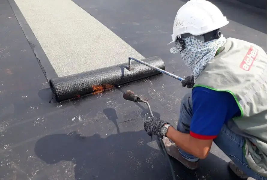 Tìm hiểu và lựa chọn phương pháp chống thấm phù hợp.